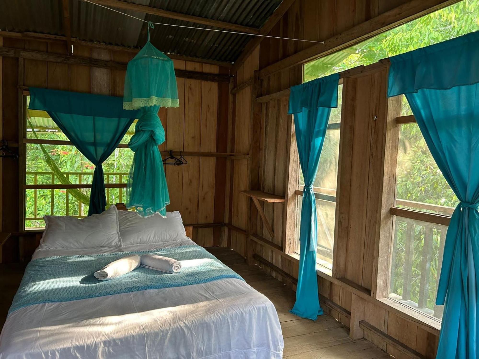 Cabañas eco lógicas mu'ü Loreto Mocagua Quarto foto